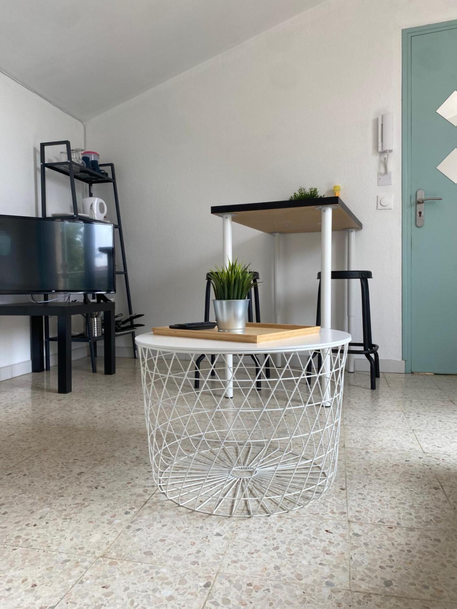 La Maison D'Antonin Nîmes Buitenkant foto