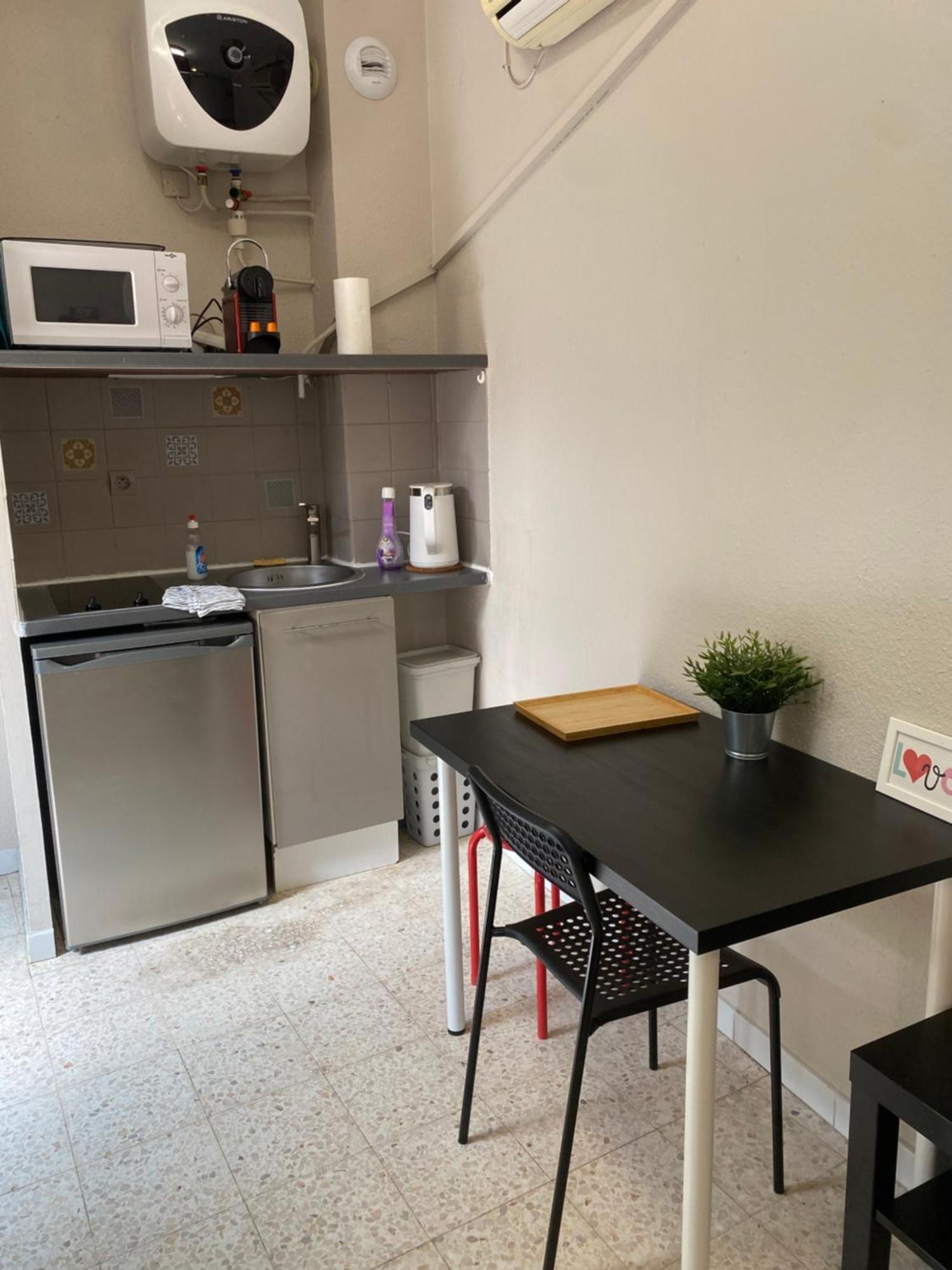 La Maison D'Antonin Nîmes Buitenkant foto